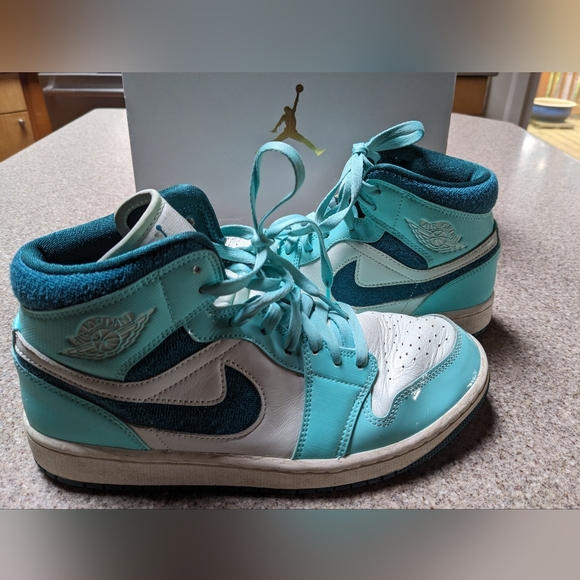 Air Jordan 1 mid, with box - Picture 5 of 7